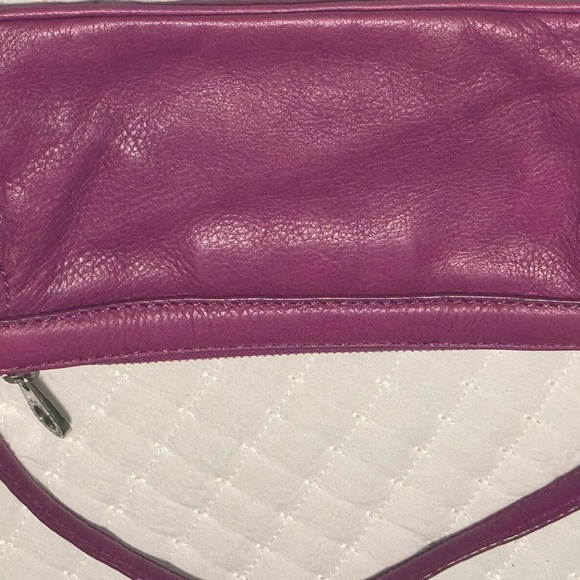 Marc Jacobs Pink Leather Clutch with Metal Emblem - Picture 2 of 4
